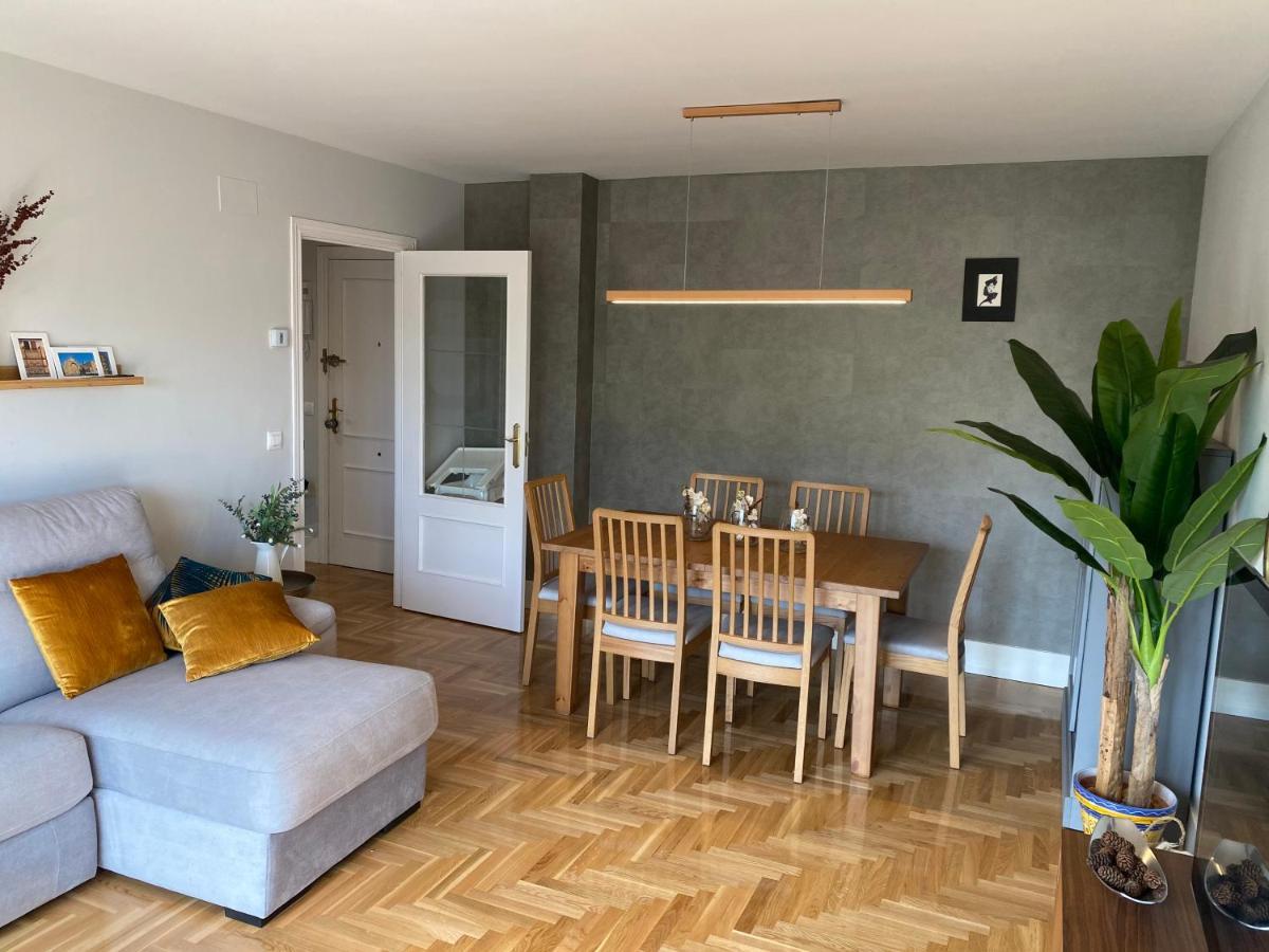 Apartamento Ideal A La Entrada De Salamanca !!! サンタ・マルタ・デ・トルメス エクステリア 写真