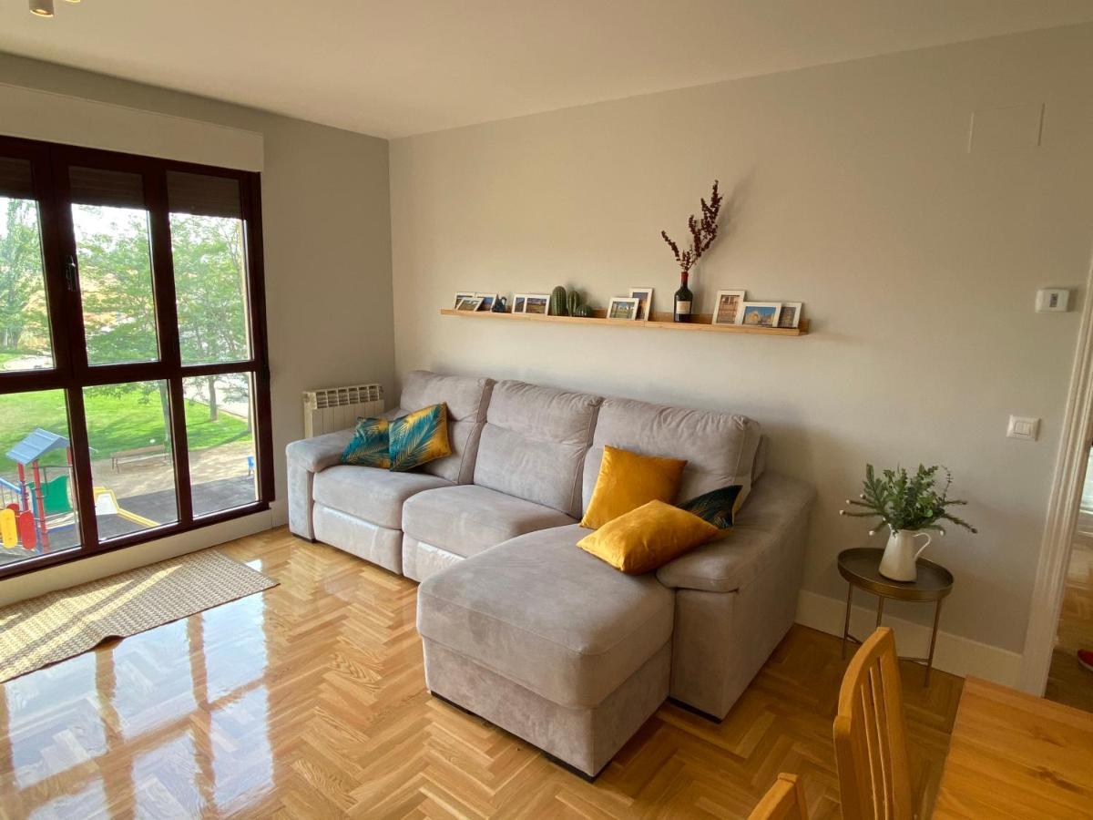 Apartamento Ideal A La Entrada De Salamanca !!! サンタ・マルタ・デ・トルメス エクステリア 写真